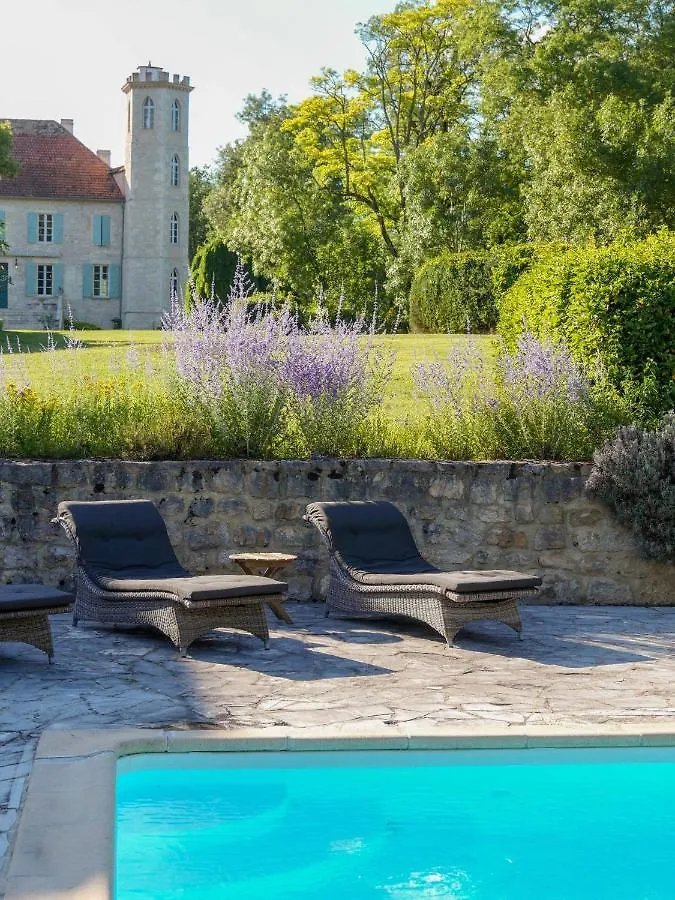 Chateau Les Estournels Montlauzun Villa
