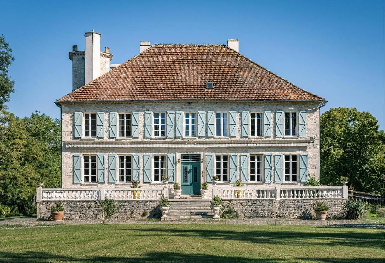 Chateau Les Estournels Montlauzun France